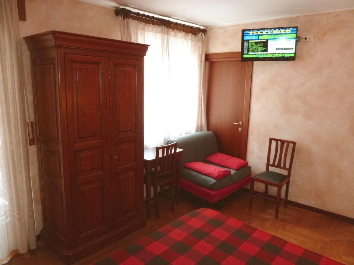 Hotel Al Caminetto Valtournenche Room photo